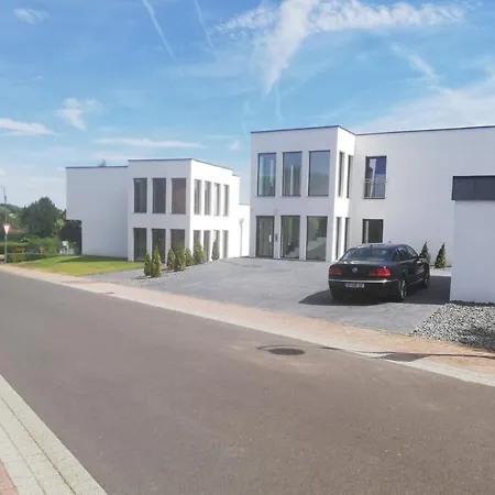 Eifel24, Neues Und Barrierefreies Mit Terrasse Schwirzheim