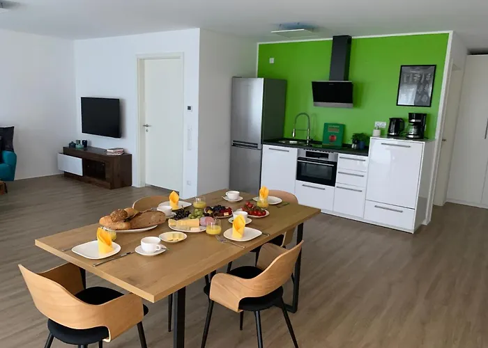 Apartament Eifel24, Neues Und Barrierefreies Mit Terrasse *